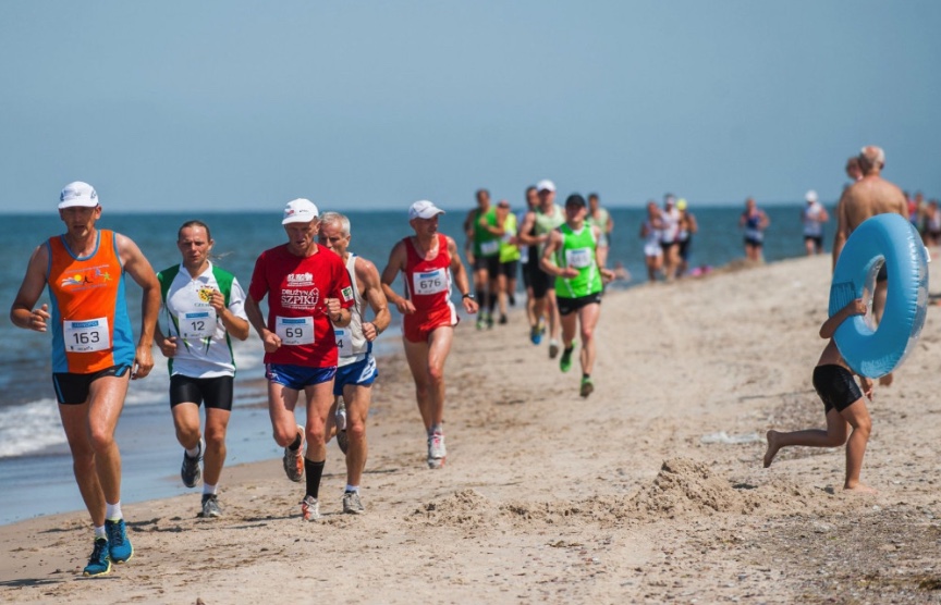 Międzynarodowy Bieg po Plaży w Jarosławcu — historia, trasa, jak się zapisać (2026)